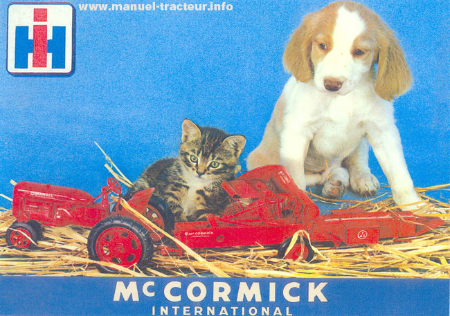 carte postale Tracteur Mc Cormick International